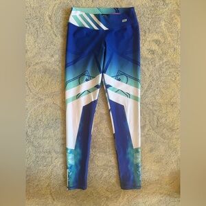 Legging brand fit multi color blue. Mid waist